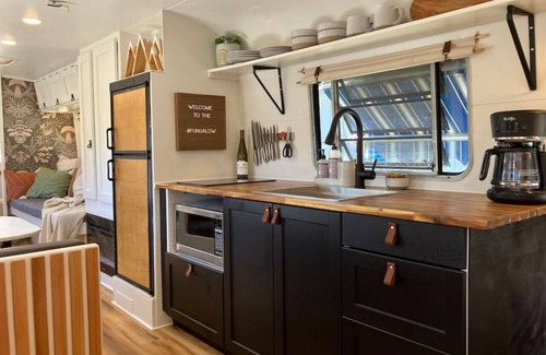 Sequim Casa | Combined Sequim · Spacious Farmhouse & Vintage Trailer on 5 Acres