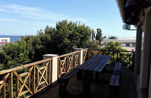 Kleinmond Casa | Come an Enjoy Cape Towns Best Kept Secret Kleinmond, 2 Hours From the City