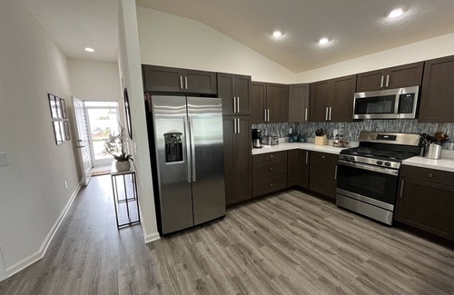 Okahumpka Casa | Come discover your Oasis in The Villages: A relaxing retreat in Lake Denham!!