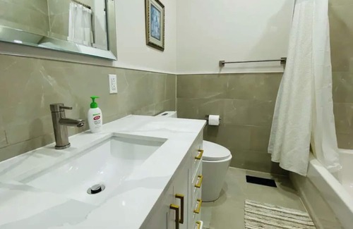 Niagara-on-the-Lake Casa | Come enjoy your stay at Niagara-on-the-Lake Inn!
