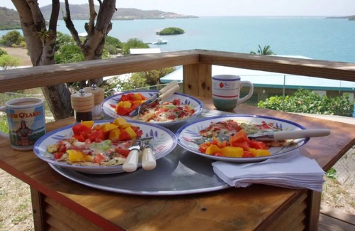 Culebra Pueblo Casa | Come, Enjoy & Relax Perfect Getaway on Culebra Island, Puerto Rico