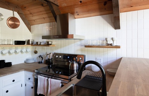 Pine Cove Cabina | Come enjoy nature in our cabin !