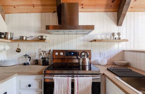 Pine Cove Cabina | Come enjoy nature in our cabin !