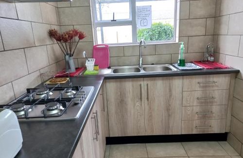 Oudtshoorn Casa | Come Home in Oudtshoorn Self-Catering Units