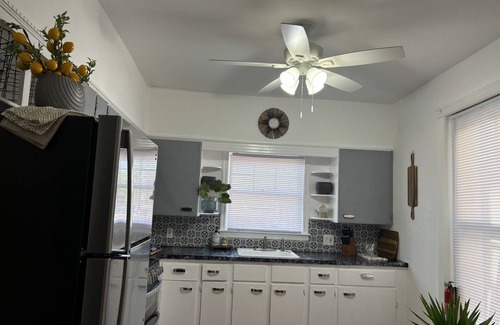 Allentown Casa | Come Relax And Rewind!