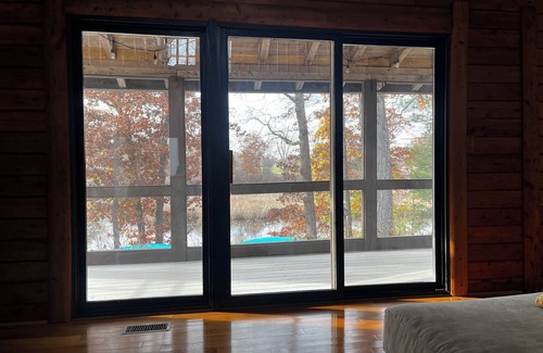 Brighton Cabaña | Come relax at our cozy waterfront cottage in charming Brighton, U-M Ski Legacy