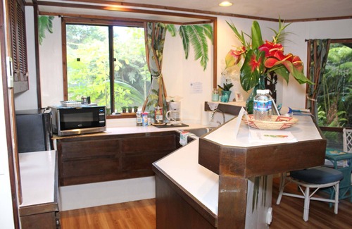 Hilo Casa | Rainforest Bungalow ✿ Capacidad 6 ✿ 5 minutos. a Hilo