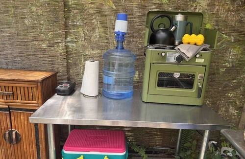 Waa Waa Casa | Come sleep in the jungle Glamping Experience
