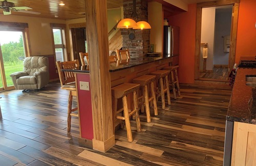 East Burke Casa | ¡Ven a quedarte en el Kirby Hideaway!