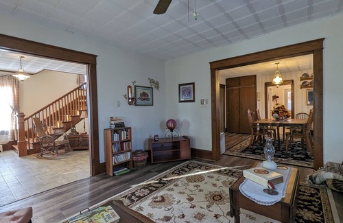 Harrisonville Otro | Come to my home Farmhouse. 4 bedrooms, WiFi, AC in McConnellsburg, Pa.