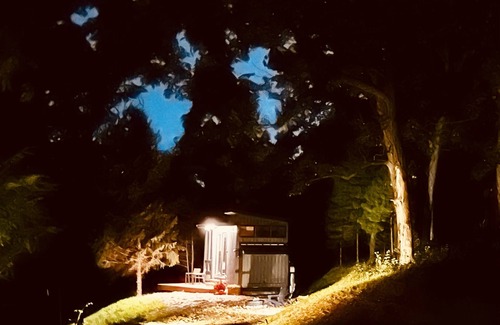 La Crosse Cabina | Come unwind with us at Kindred Tiny House.