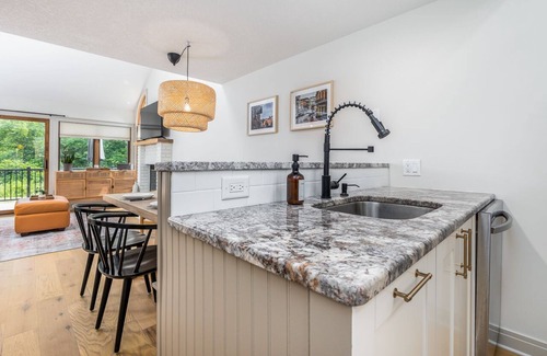 The Galena Territory Casa | Come Vibe @ Valleywood! 2BR Modern TH - Marina and Club Access!