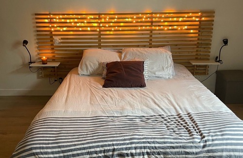 Saint-Sulpice-de-Roumagnac Cama Y Desayuno | Comfortable guest rooms with swimming pool, quiet, in the heart of the countryside