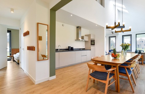 Witmarsum Casa | Comfort 12-person residence in the holiday park Landal Elfstedenhart