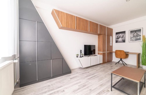 Miskolc Apartamento | Comfort 18 - Best Family Layout- Balcony & Parking