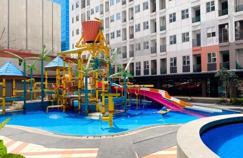 Bekasi Timur Apartamento | Comfort 2BR at Transpark Juanda Bekasi Timur Apartment By Travelio