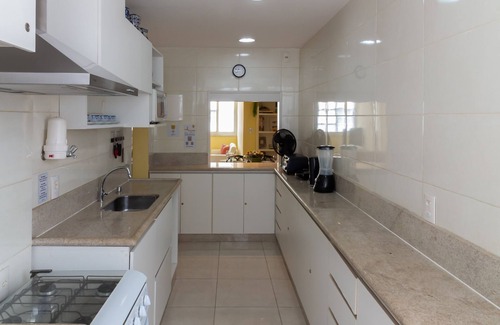 Leblon Apartamento | Comfort 4 Minutes From Leblon Beach Ap801