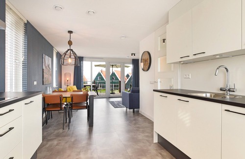 Volendam Apartamento | Comfort 4-person apartment in the holiday park Landal Volendam