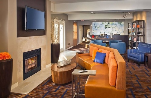 Tinton Falls Hotel | Comfort and Convenience! 3 Modern Units, Near Lincroft Village Green!