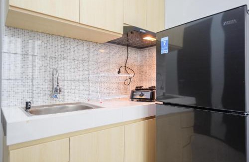 Bogor Selatan Apartamento | Comfort and Modern 2BR at Royal Heights Apartment By Travelio