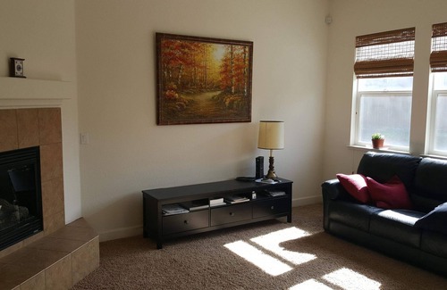 Nut Tree Casa | Comfort and style Full size bedroom.