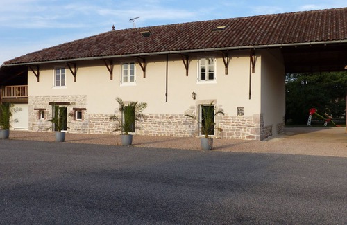 Domsure Apartamento | Apartamento-Confortable-Vista al campo-au 1 étage-Baño Privado