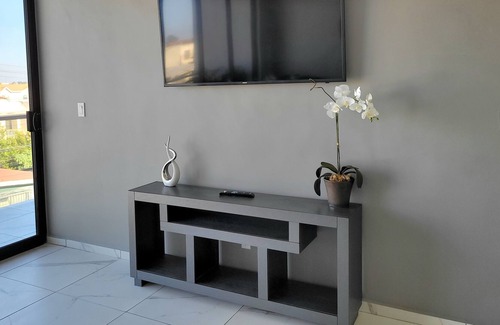 Playas de Tijuana Apartamento | Comfort Apt 2BR Kitchen Near Downtown