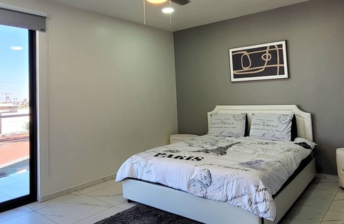 Playas de Tijuana Apartamento | Comfort Apt 2BR Kitchen Near Downtown
