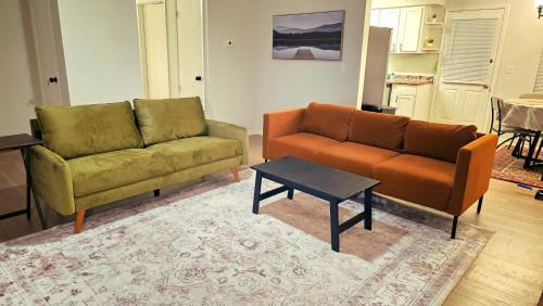 Mobile Casa | Comfort By the Bay Close to Mobile International Airport