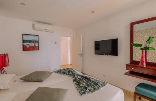 Oura Hotel | Comfort by the Beach! 1BR Apartment w/ Kitchenette, Walk to the Beach | 4 Units
