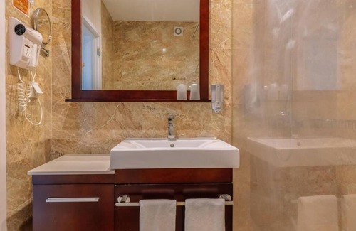Oura Hotel | Comfort by the Beach! 1BR Apartment w/ Kitchenette, Walk to the Beach | 4 Units