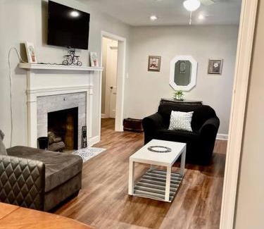 Elizabeth City Casa | Comfort by The University & Waterfront