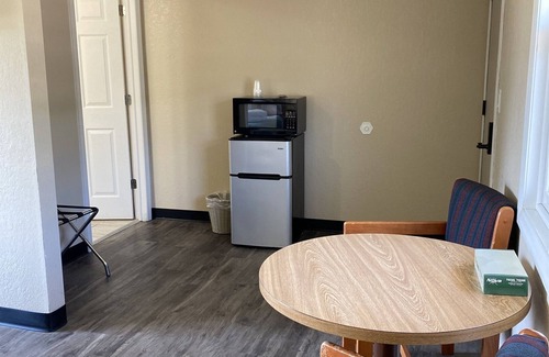 Prescott Casa | Comfort & Clean, Budget-Friendly Extended Stays