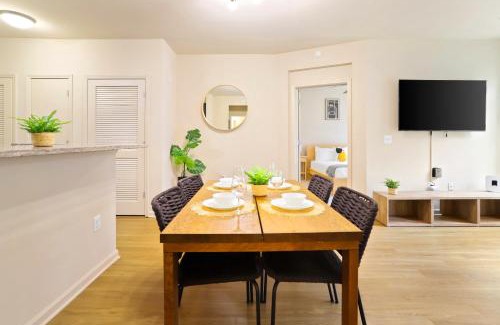 Arlington Apartamento | Comfort & Convenience in Trendy Crystal City Loft