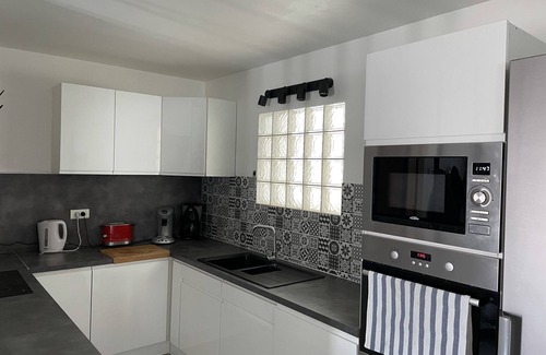 Saint-Genies-de-Comolas Casa | Comfortable villa with private pool