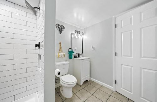 Coatesville Apartamento | Comfort, Fun, & Charming - 5BR Oasis with Pool