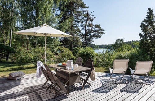 Varmdo Casa | Comfort holiday home with sea views near Stockholm