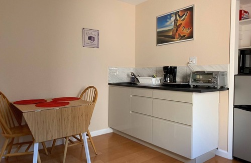 Davis Apartamento | Comodidad en Davis - ¡para ti y tu mascota!