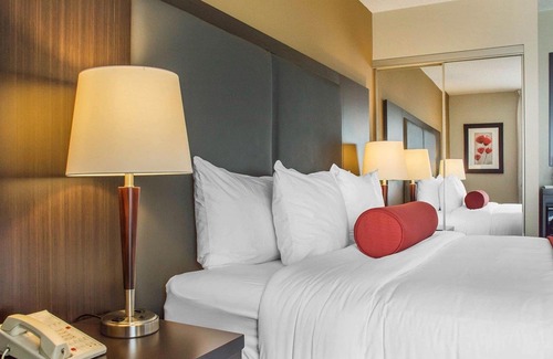 Burlington Hotel | Comfort Inn Burlington