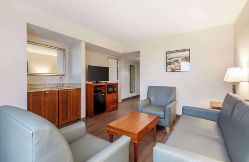 Bowie Hotel | Comfort Inn Conference Center