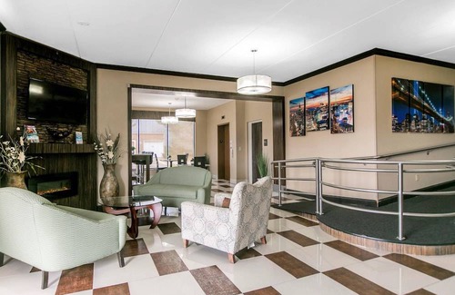 Edgewater Hotel | Comfort Inn Edgewater on Hudson River
