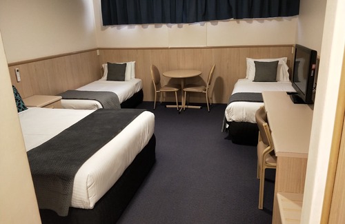 Glenelg East Hotel | Comfort Inn Glenelg