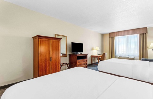 Truth or Consequences Hotel | Comfort Inn & Suites I-25 near Spaceport America