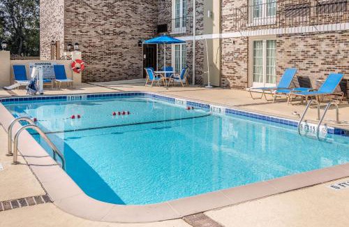 Savannah Hotel | Comfort Inn Savannah Midtown