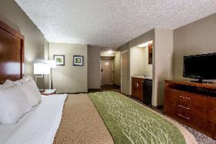Pigeon Forge Hotel | Comfort Inn & Suites at Dollywood Lane