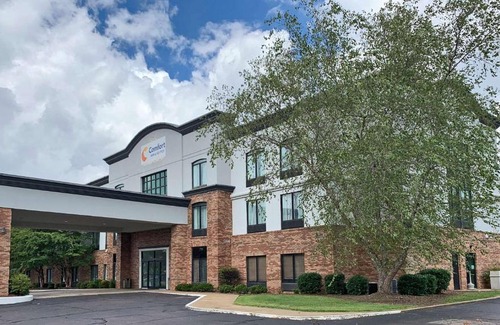 Columbus Hotel | Comfort Inn & Suites Columbus North