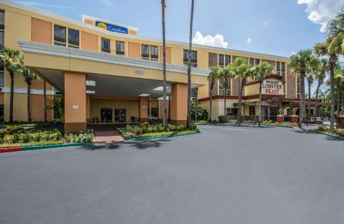 Florida Central Atlantic Coast Hotel | Comfort Inn & Suites Kissimmee by the Parks