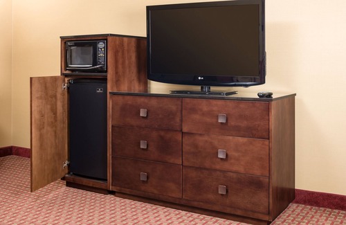 St. Johnsbury Center Hotel | Comfort Inn & Suites Near Burke Mountain