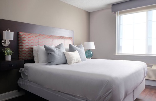 Pottstown Hotel | Comfort Inn & Suites Pottstown Eastern Gateway