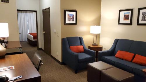 Tempe Hotel | Comfort Inn & Suites Tempe Phoenix Sky Harbor Airport